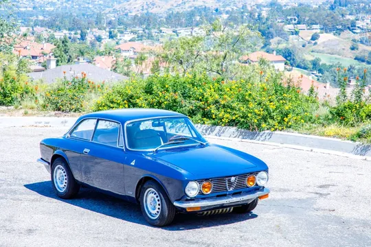 1974 Alfa Romeo GTV 2000