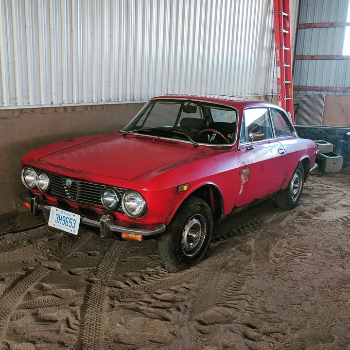 1974 Alfa Romeo 2000 GT Veloce - Image 4 of 31