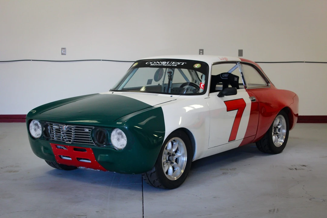 1974 Alfa Romeo 2000 GT Veloce - Image 3 of 31