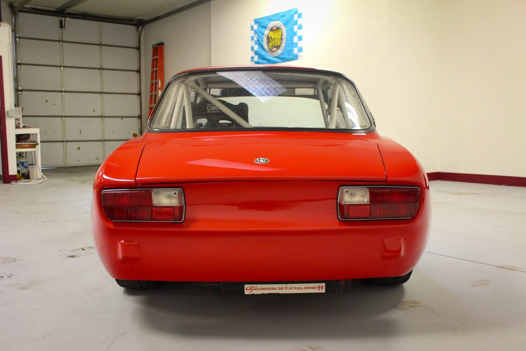 1974 Alfa Romeo 2000 GT Veloce - Image 7 of 31