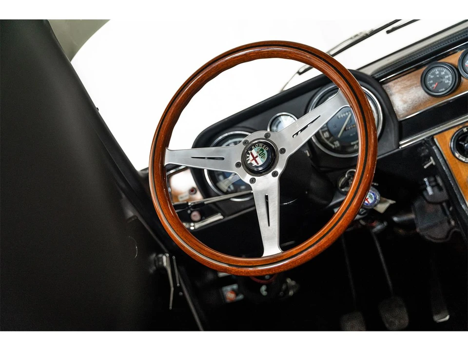 1974 Alfa Romeo 105/115 Series - Image 13 of 31