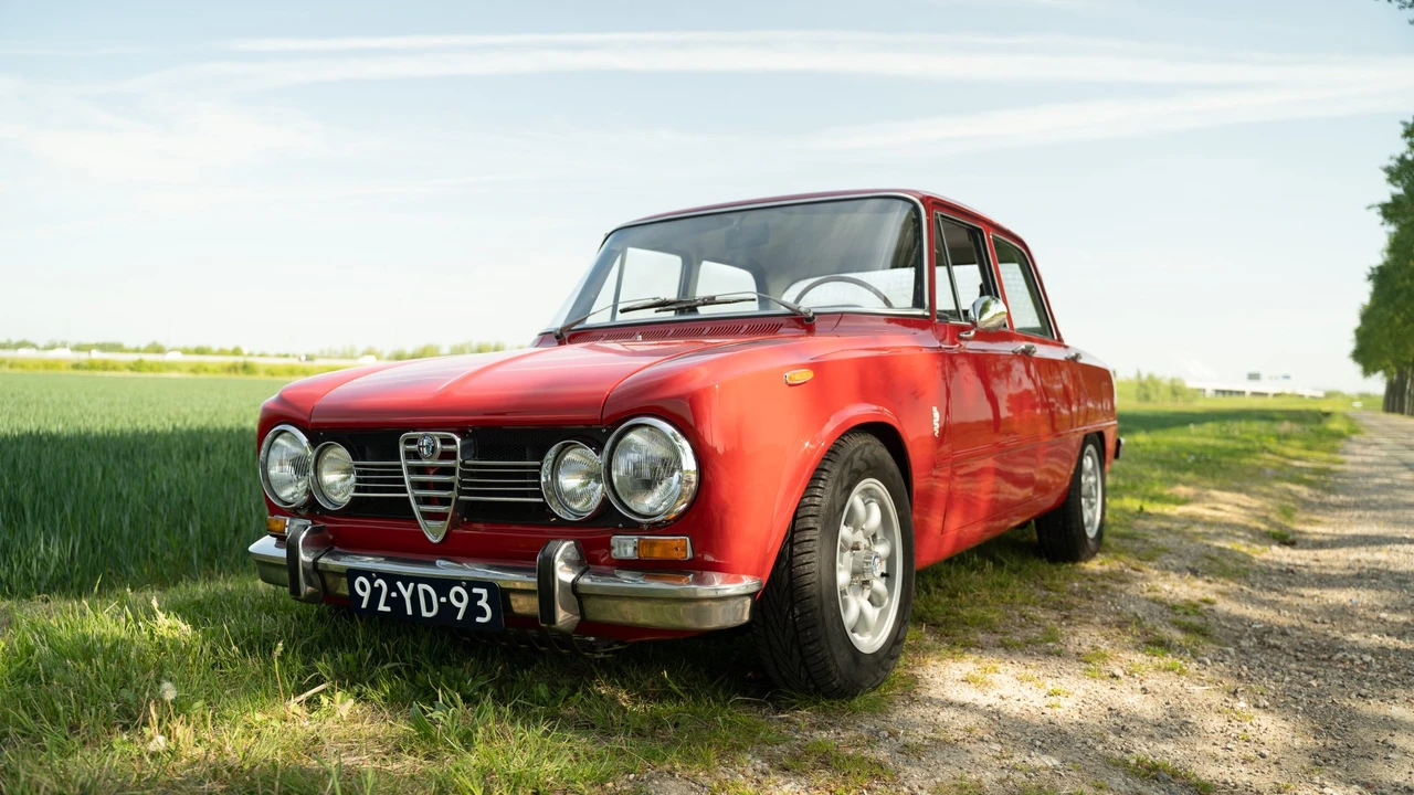 1974 Alfa Romeo 1.3 GT Junior - Image 22 of 31