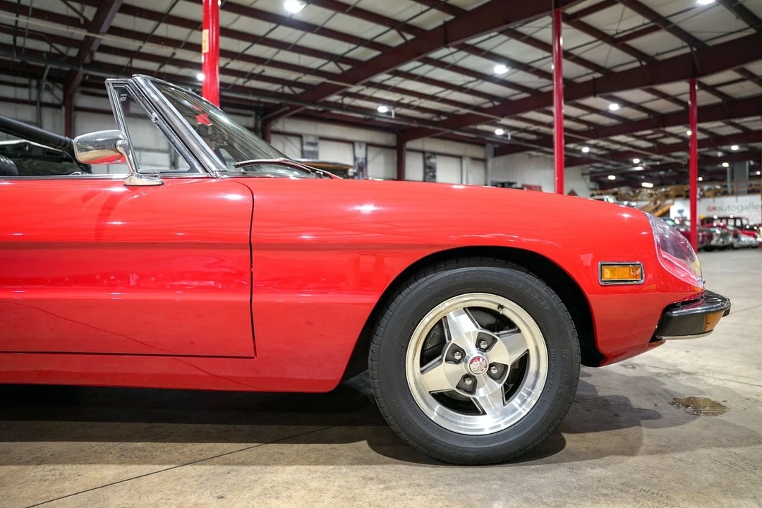 1974 Alfa Romeo Series 2 - Image 11 of 12