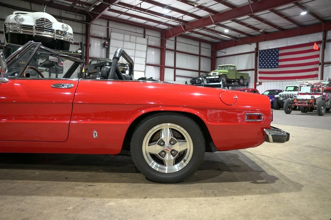 1974 Alfa Romeo Series 2 - Image 5 of 12