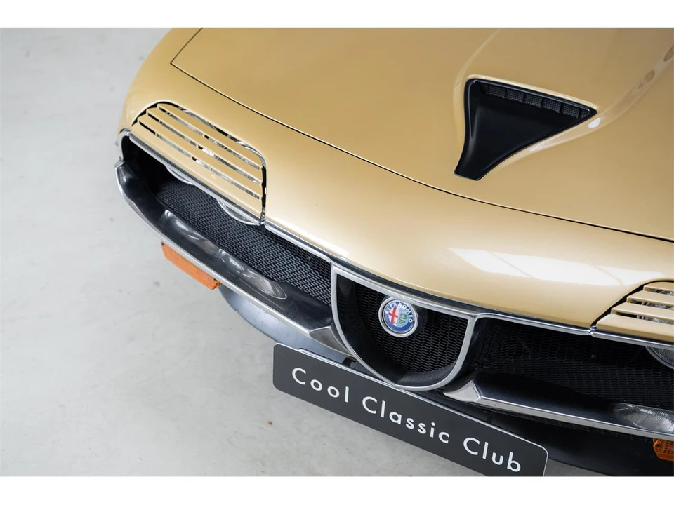 1974 Alfa Romeo Montreal - Image 27 of 31