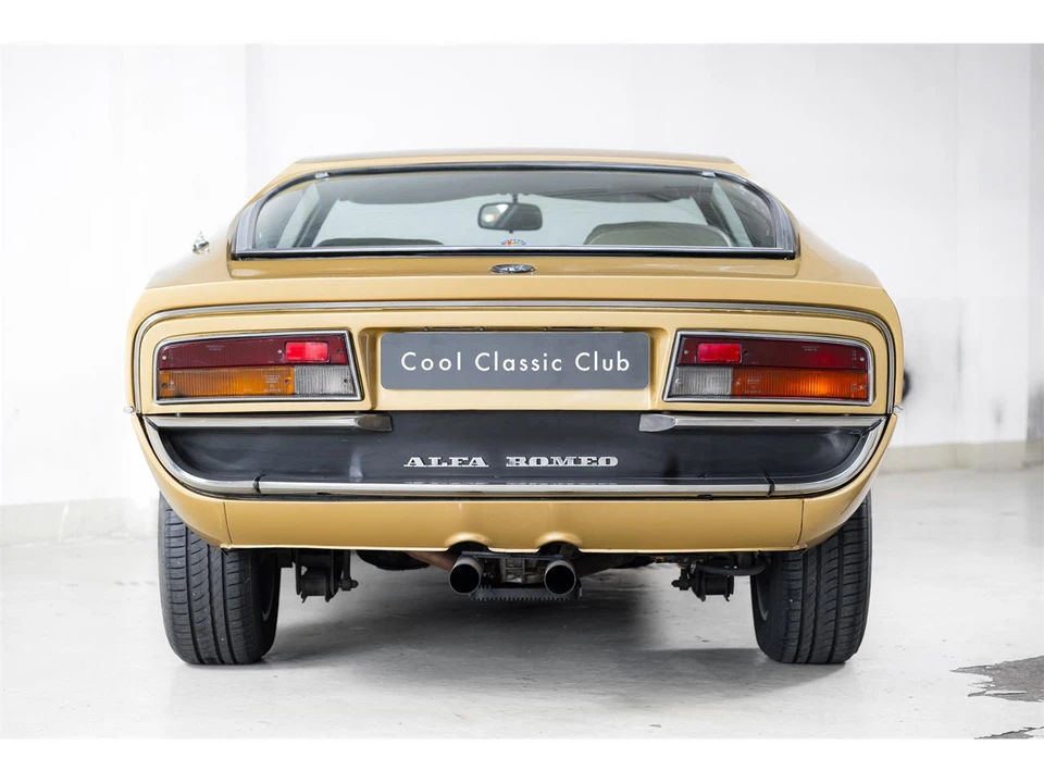 1974 Alfa Romeo Montreal - Image 9 of 31