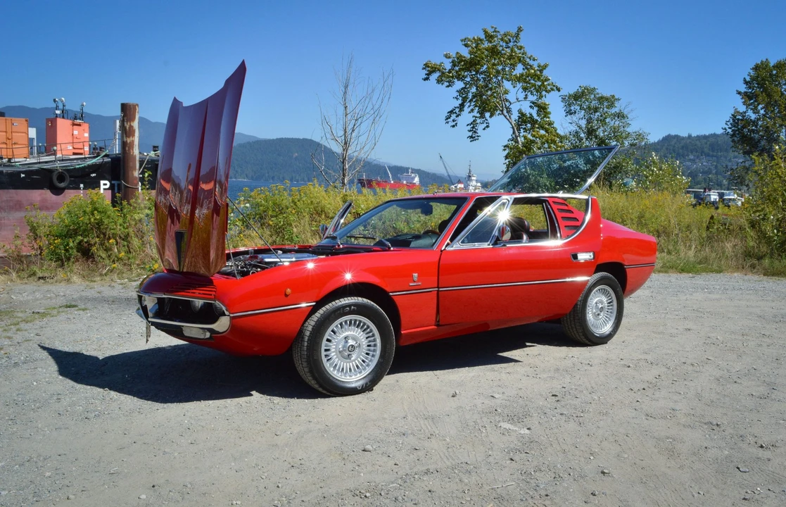 1974 Alfa Romeo Montreal - Image 15 of 31