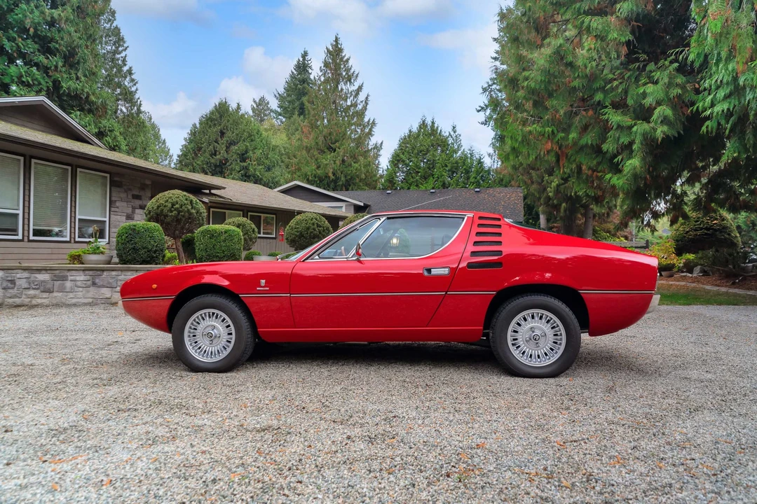 1974 Alfa Romeo Montreal - Image 4 of 31