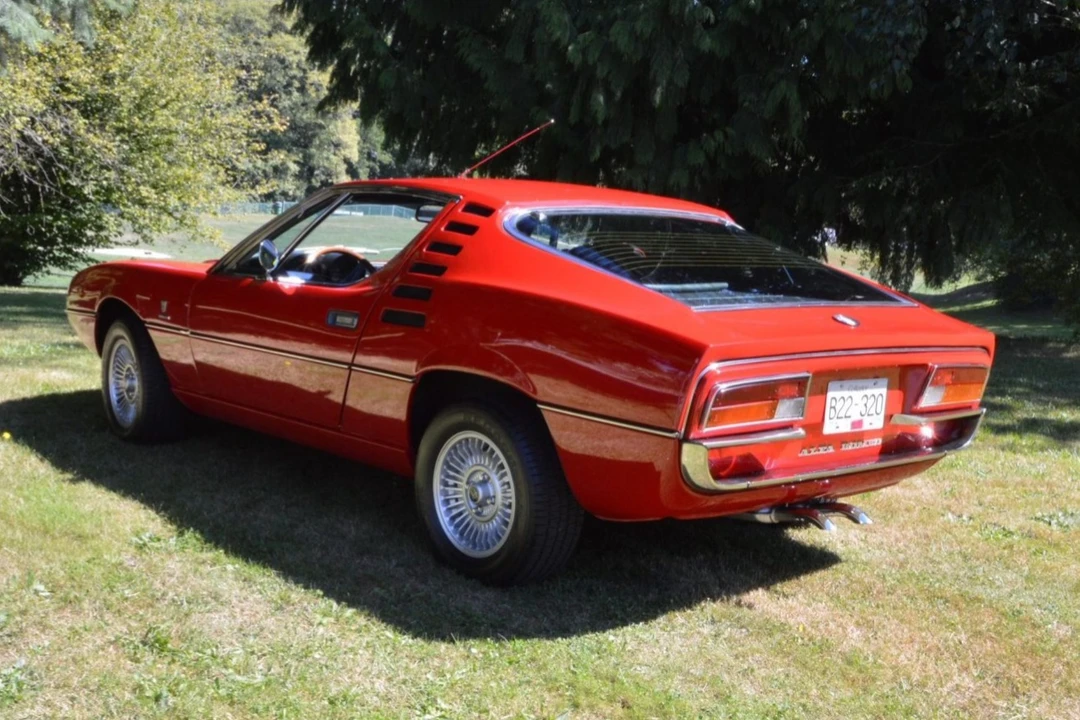 1974 Alfa Romeo Montreal - Image 10 of 31