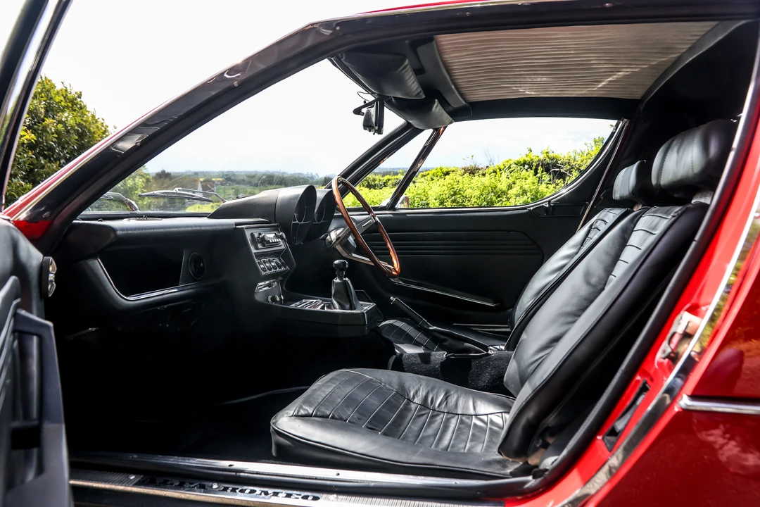 1974 Alfa Romeo Montreal - Image 28 of 31