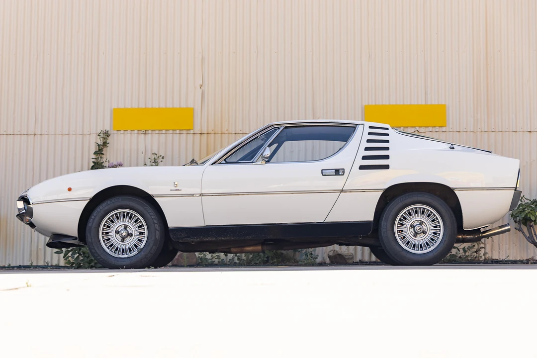 1974 Alfa Romeo Montreal - Image 8 of 31