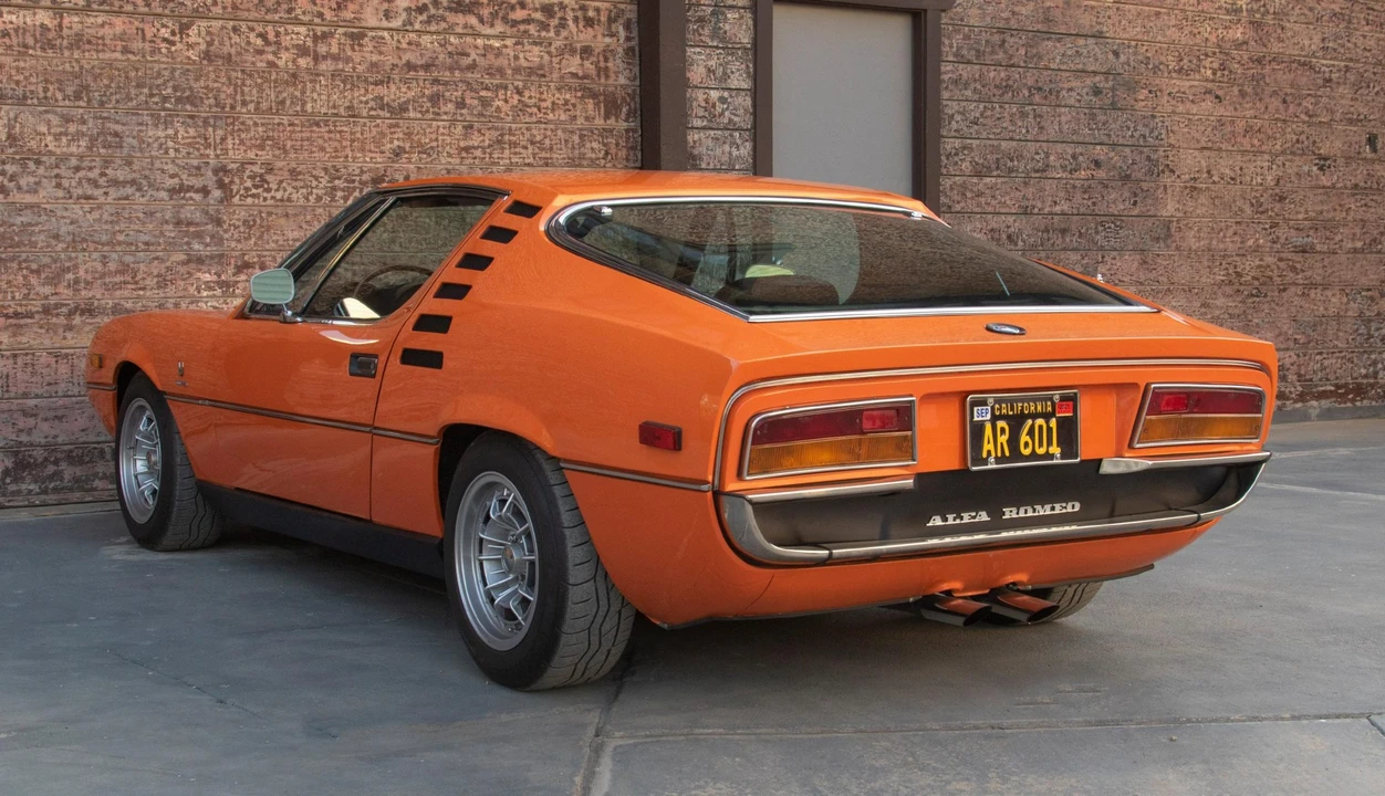 1974 Alfa Romeo Montreal - Image 24 of 31