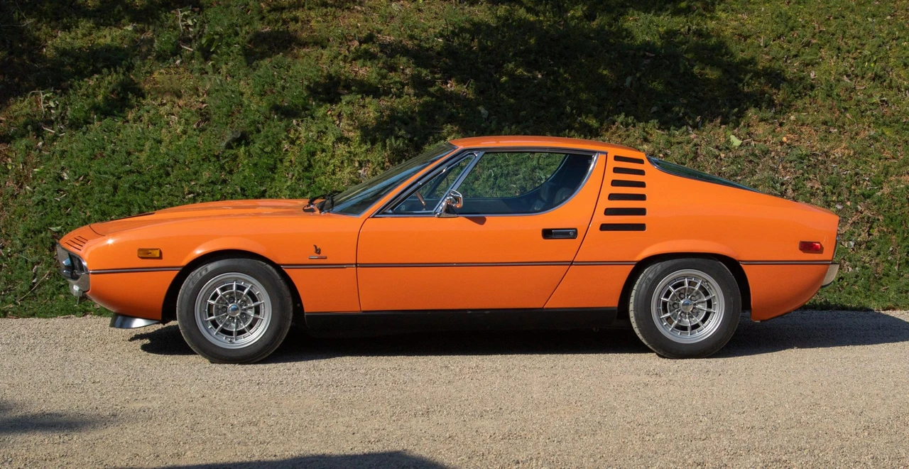 1974 Alfa Romeo Montreal - Image 8 of 31