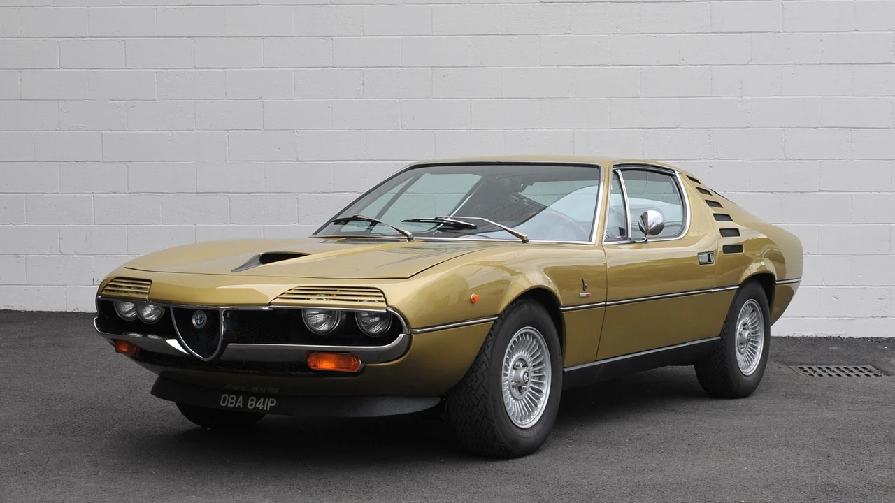 1974 Alfa Romeo Montreal - Image 13 of 31