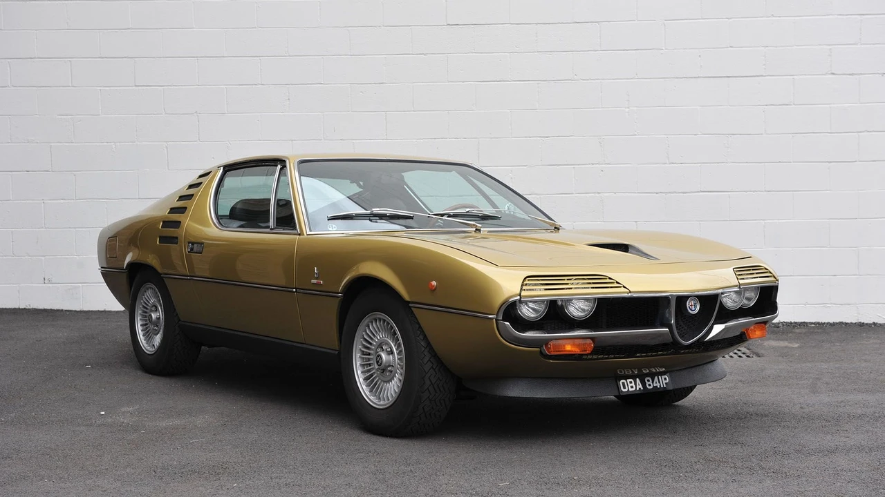 1974 Alfa Romeo Montreal - Image 5 of 31