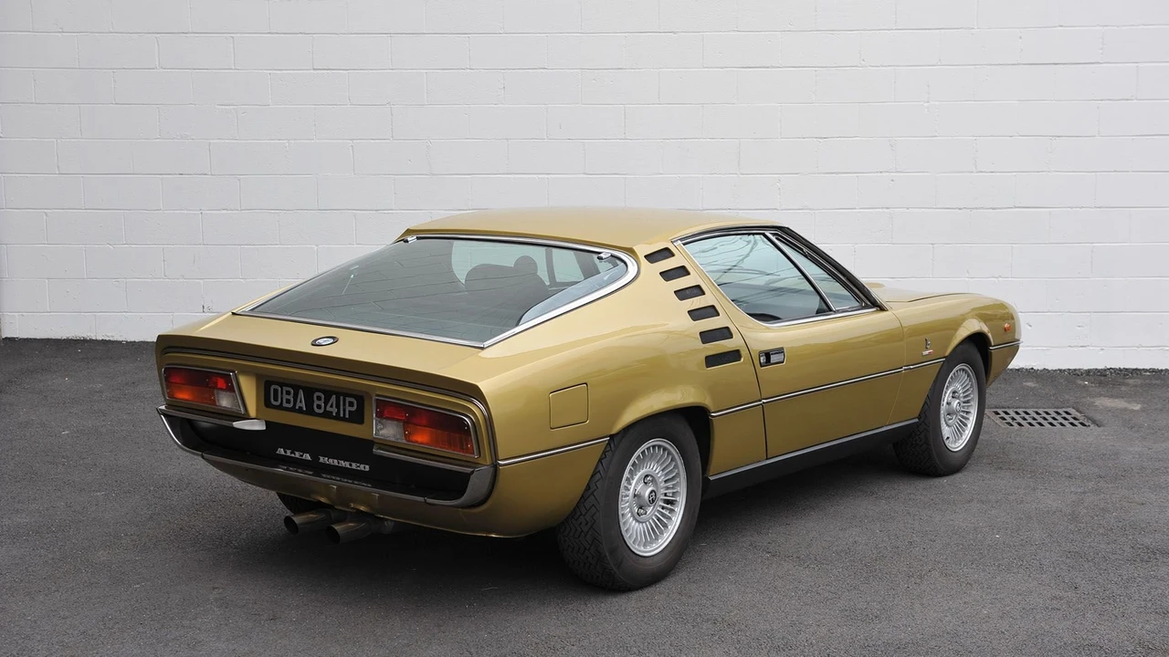 1974 Alfa Romeo Montreal - Image 16 of 31