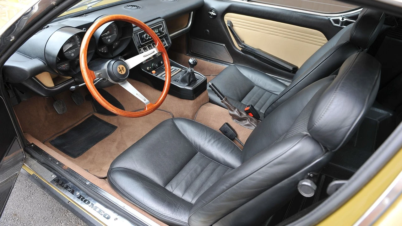 1974 Alfa Romeo Montreal - Image 2 of 31