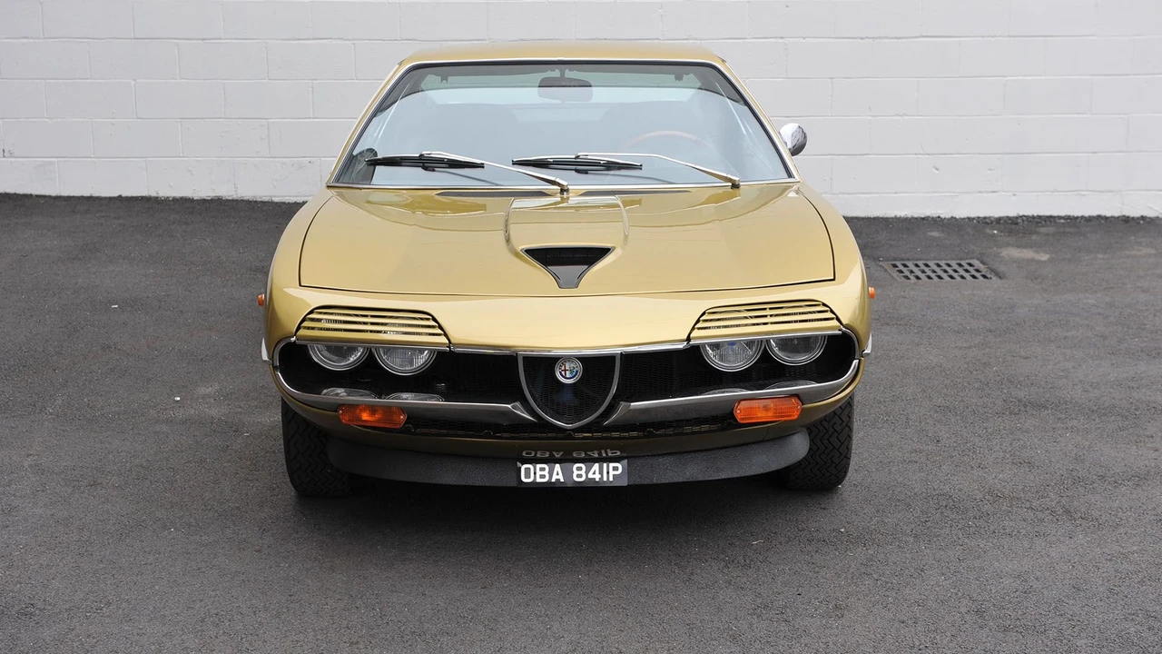 1974 Alfa Romeo Montreal - Image 9 of 31