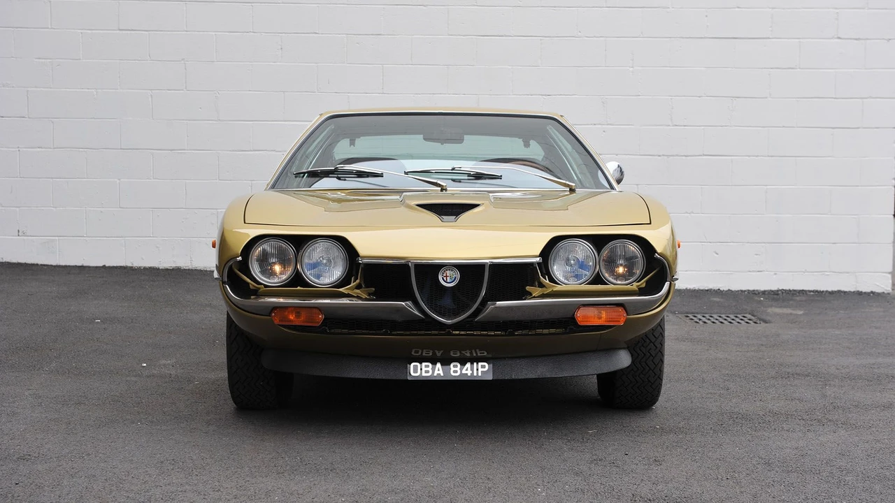 1974 Alfa Romeo Montreal - Image 11 of 31