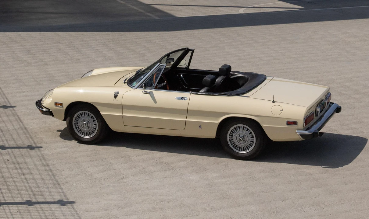 1974 Alfa Romeo Series 2 - Image 6 of 31