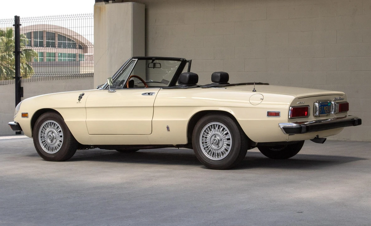 1974 Alfa Romeo Series 2 - Image 7 of 31