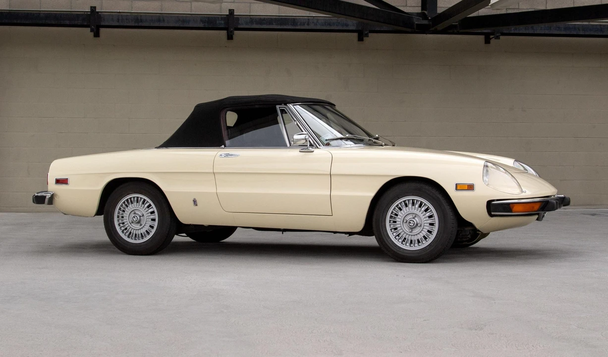 1974 Alfa Romeo Series 2 - Image 24 of 31