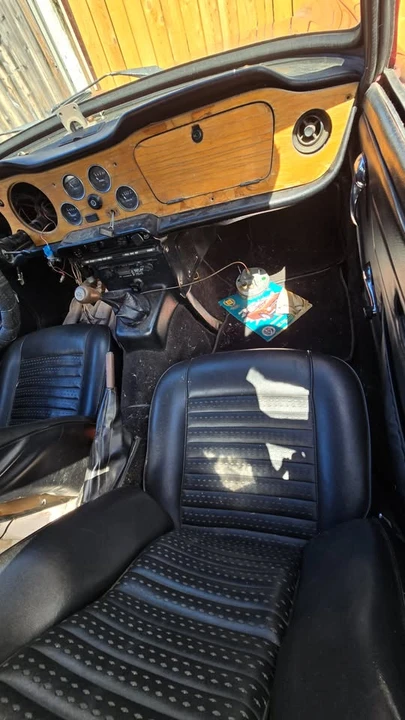 1974 Alfa Romeo - Image 9 of 11