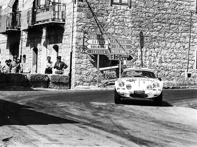 1974 Alpine A110 (1963-1977) - Image 31 of 31
