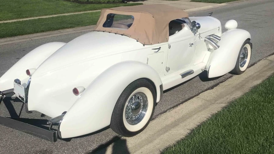 1974 Auburn Speedster - Image 10 of 11