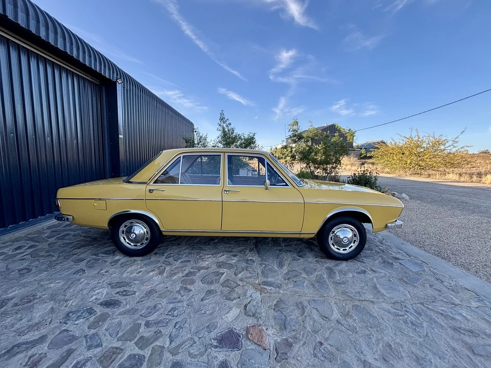 1974 Audi C1 100 - Image 3 of 31