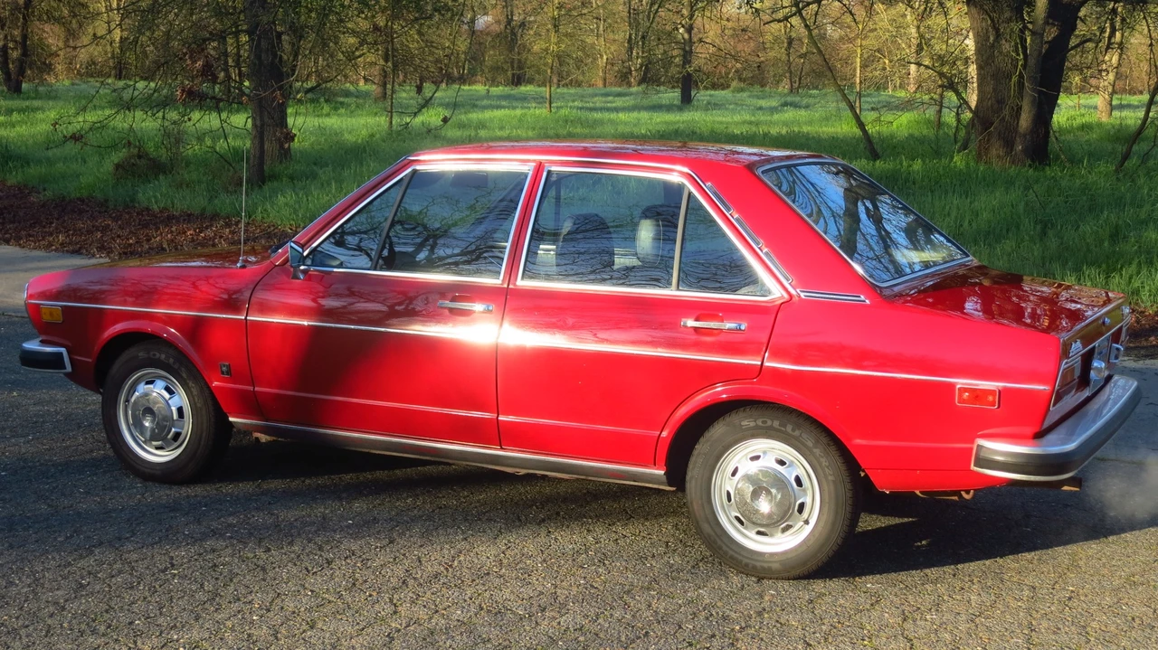1974 Audi B1 80 & Fox - Image 9 of 31