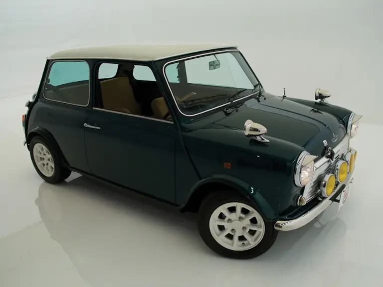 1974 Austin Mini - Image 2 of 2