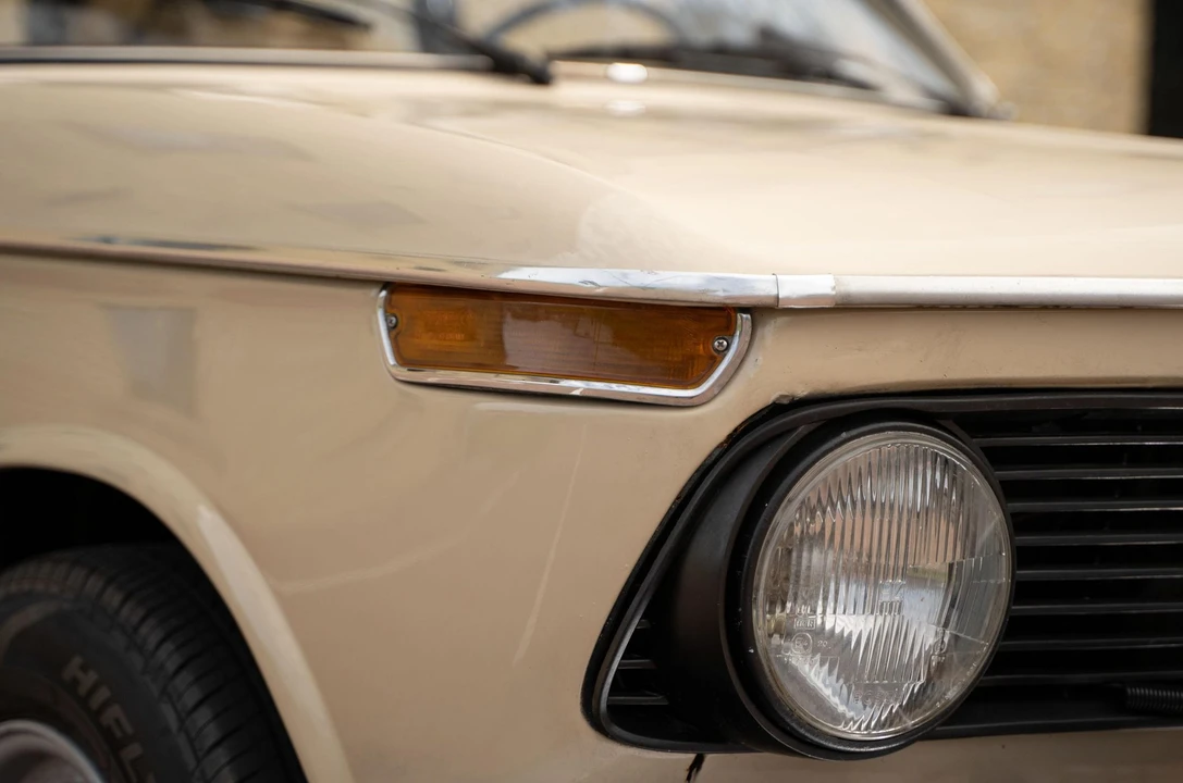 1974 BMW 2002 - Image 22 of 31