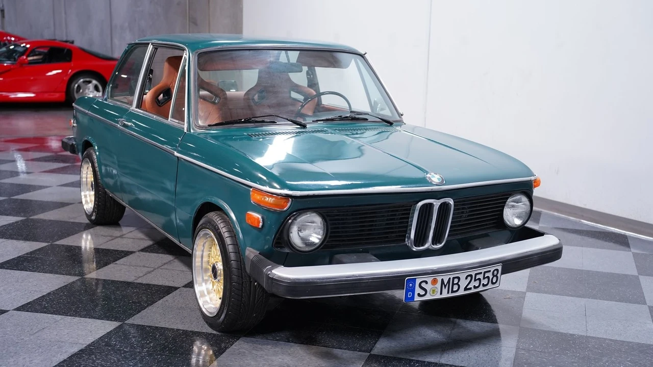1974 BMW 2002 - Image 15 of 31