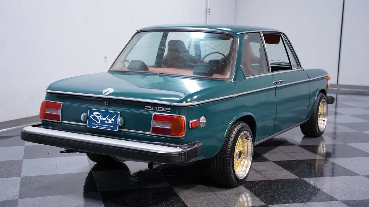 1974 BMW 2002 - Image 11 of 31