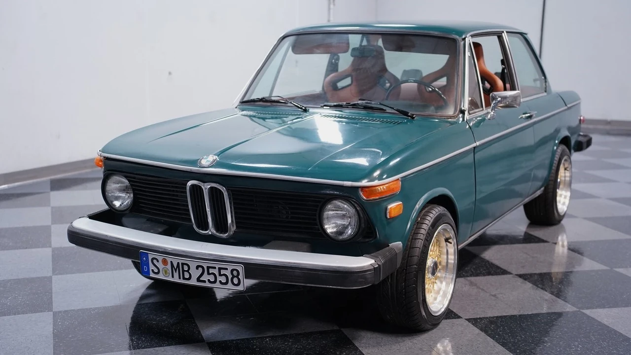 1974 BMW 2002 - Image 17 of 21