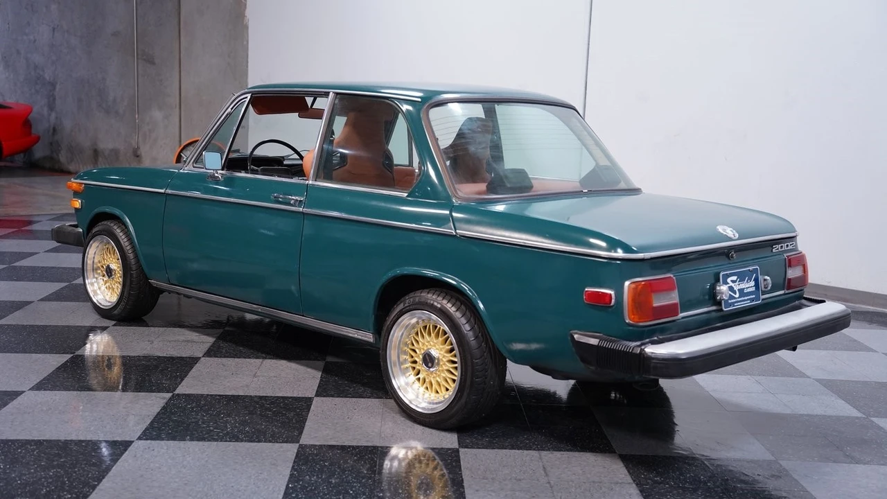 1974 BMW 2002 - Image 8 of 12