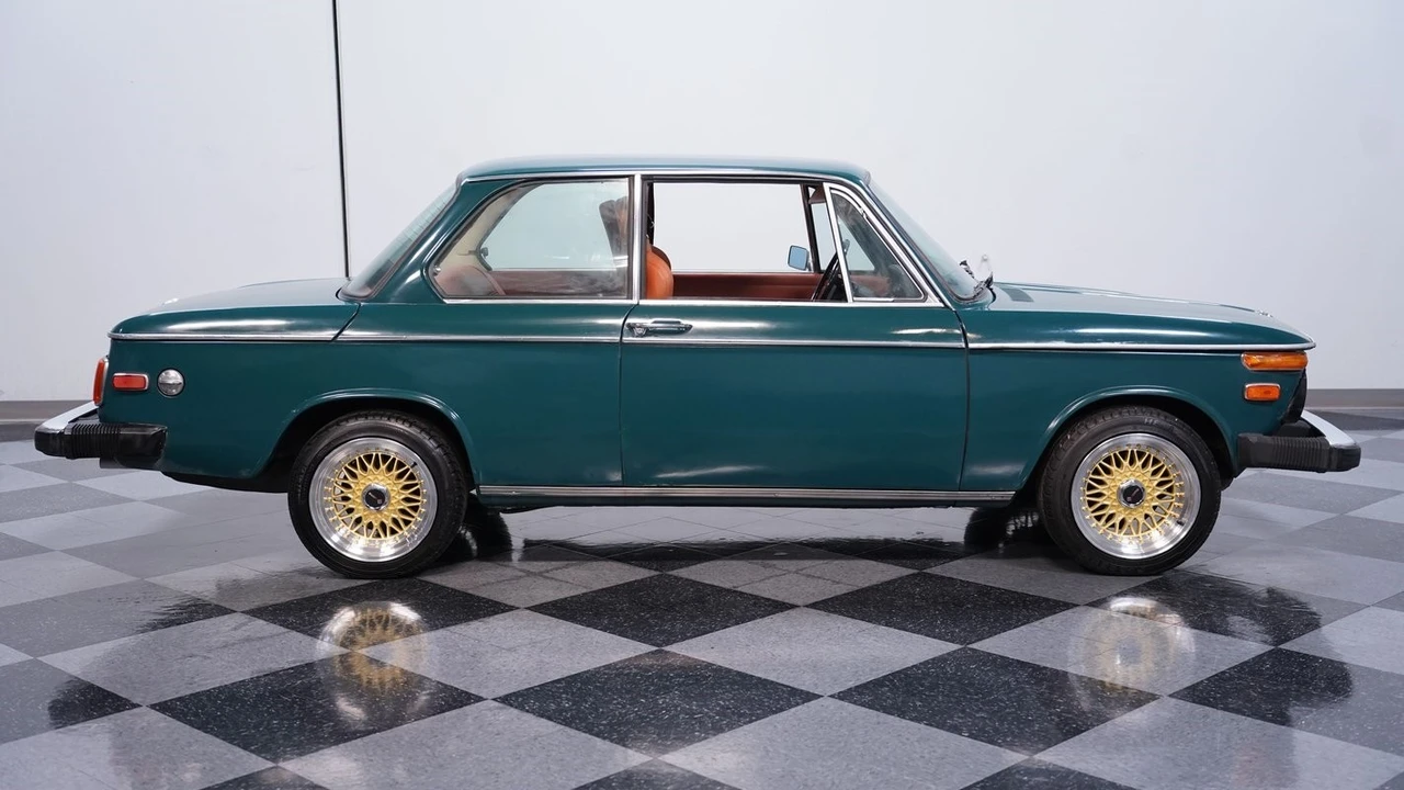1974 BMW 2002 - Image 13 of 21