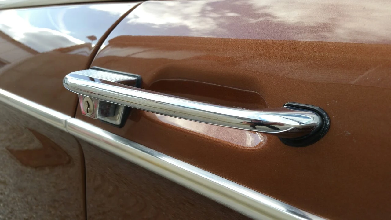1974 BMW 2002 - Image 12 of 31