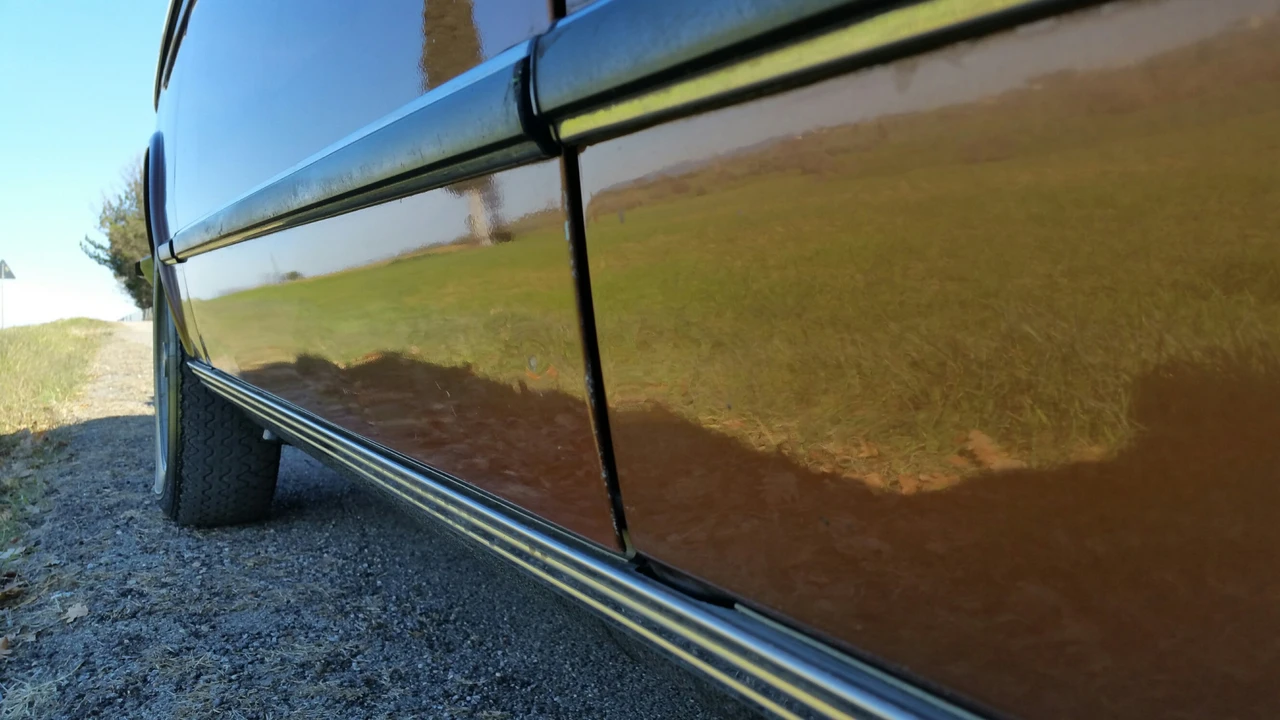 1974 BMW 2002 - Image 11 of 31
