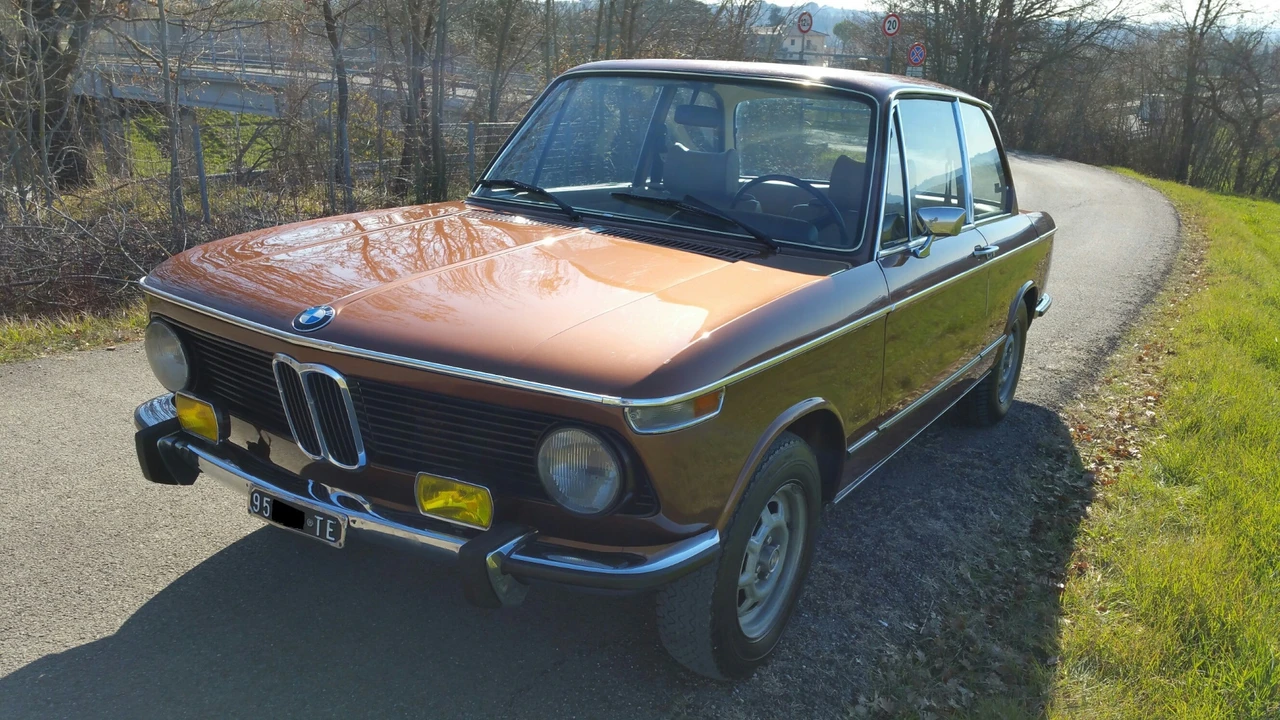 1974 BMW 2002 - Image 8 of 31
