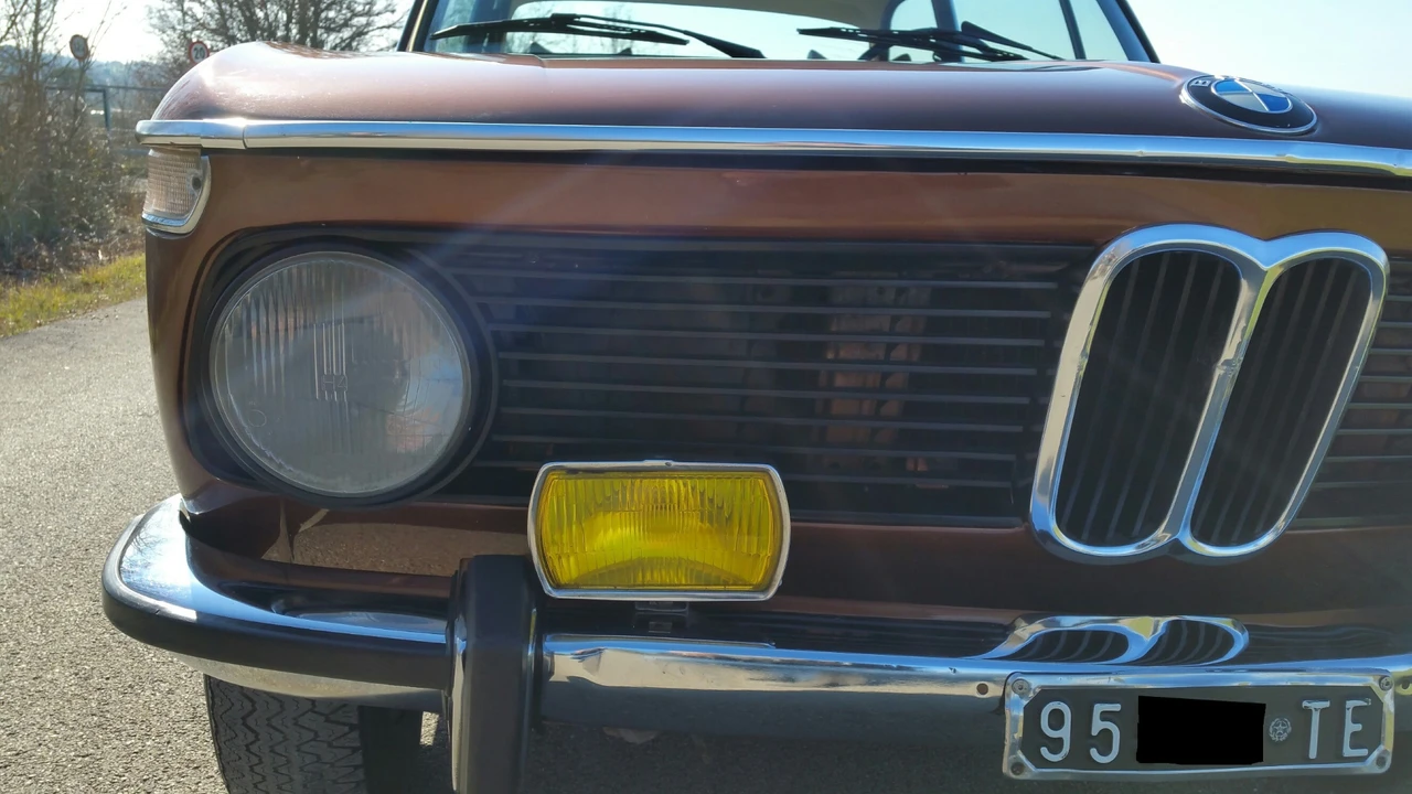 1974 BMW 2002 - Image 16 of 31