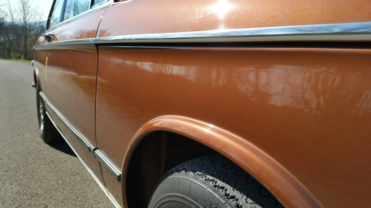 1974 BMW 2002 - Image 13 of 31