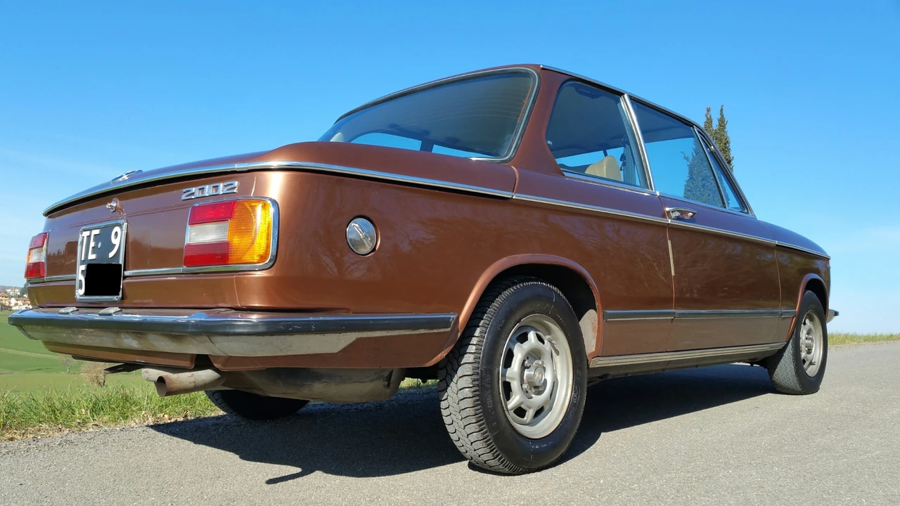 1974 BMW 2002 - Image 5 of 31
