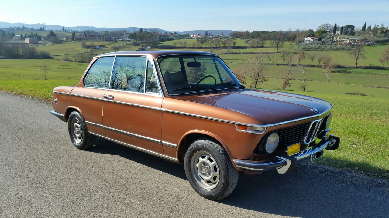 1974 BMW 2002 - Image 2 of 31