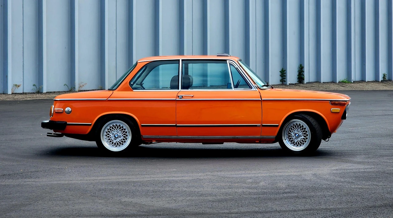 1974 BMW 2002 - Image 16 of 31