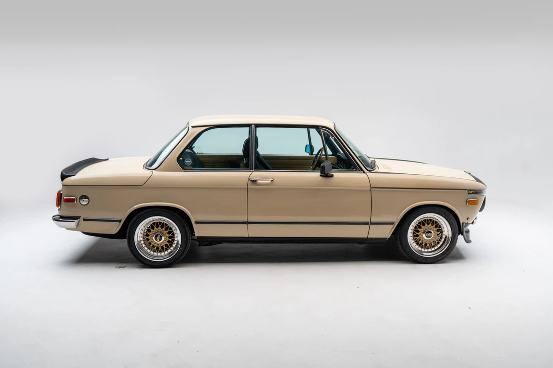 1974 BMW 2002 - Image 11 of 31