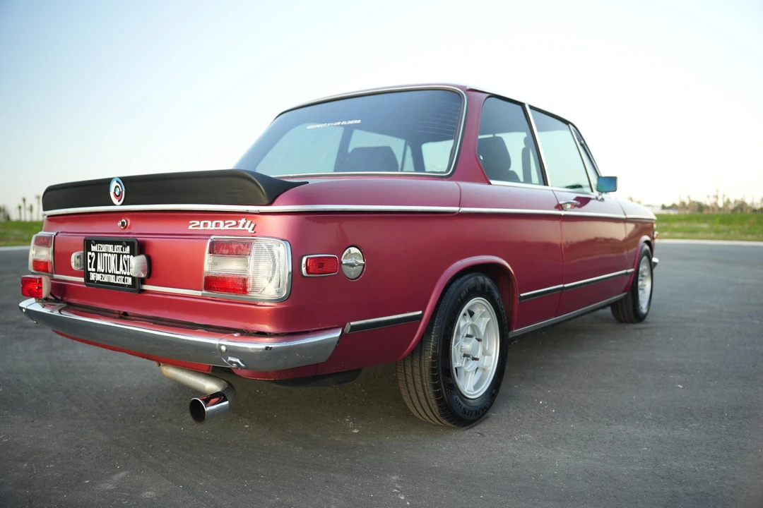 1974 BMW 2002 - Image 13 of 31