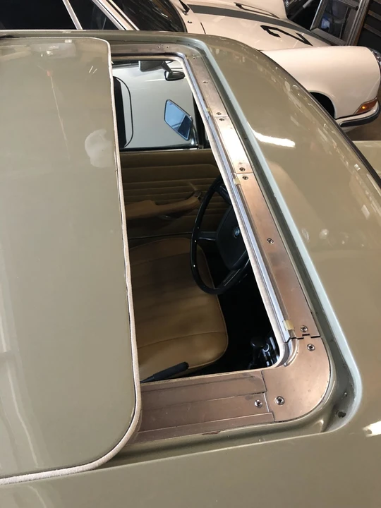 1974 BMW 2002 - Image 30 of 31