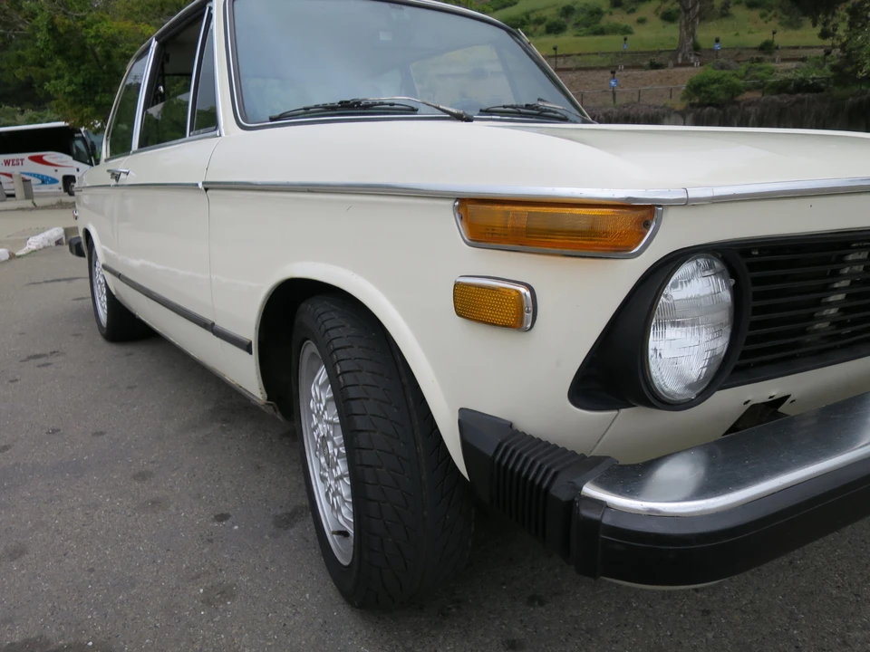 1974 BMW 2002 - Image 9 of 31
